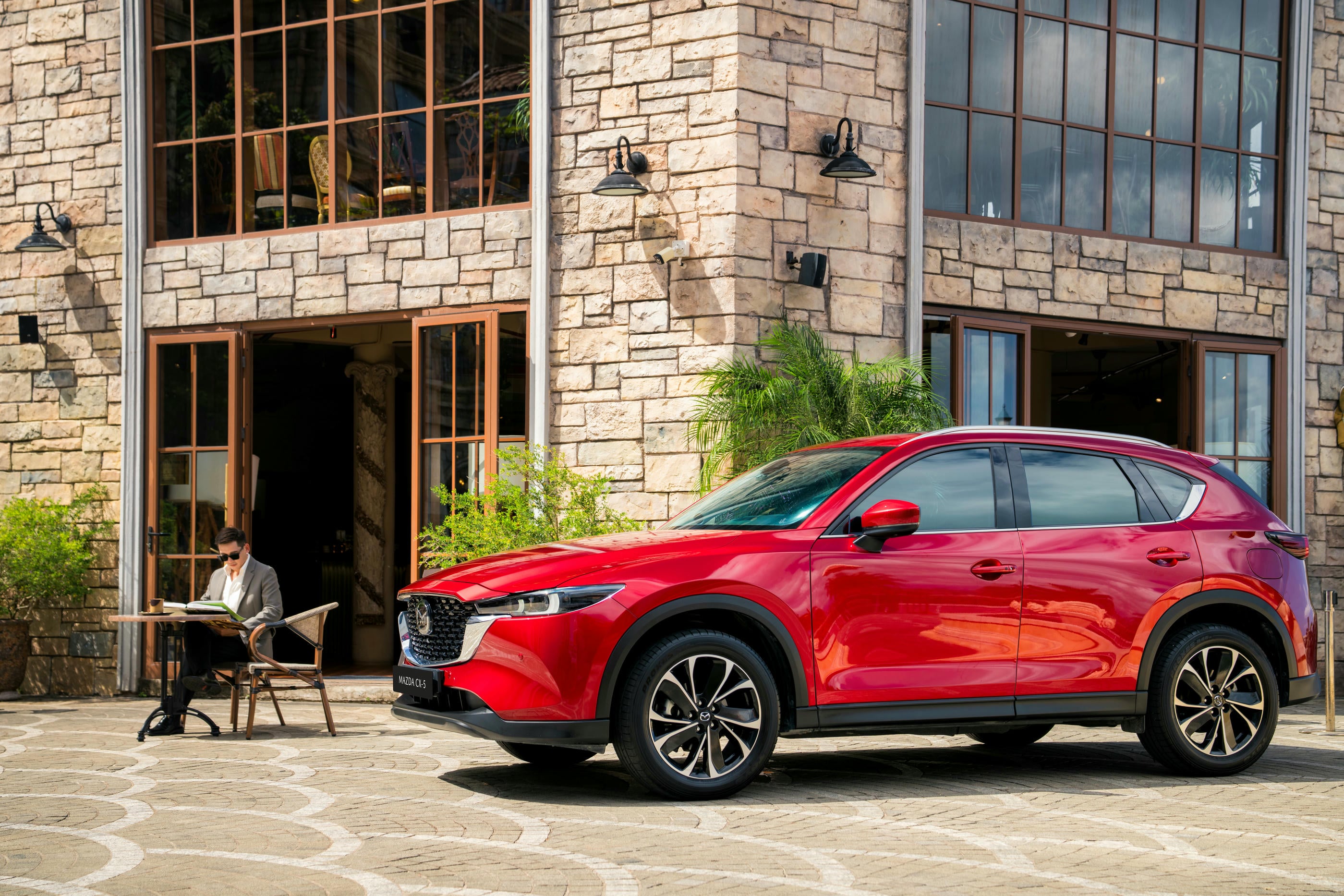 3.Nhiều chương trình ưu đãi dành cho các dòng xe Mazda trong tháng 5.2025